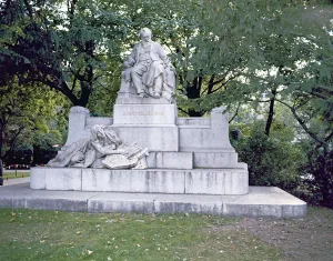 Monument to Johannes Brahms (1833-97) 1908 (marble) Monument to Johannes Brahms (1833-97) 1908 (marble)