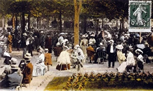 Morning at the Spa, Vichy, France, c.1900 (photo)