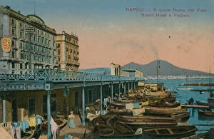 Naples - view of the Grand Hotel Santa Lucia and Mount Vesuvius. Postcard sent in 1913