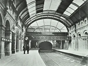 Notting Hill Gate Underground Station: view of platforms and track, 1868 (b/w photo) Notting Hill Gate Underground Station: view of platforms and track, 1868 (b/w photo)