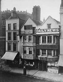 Architecture - British Isles - Photograph Gallery: Old houses, Fleet Street, c.1884 (b / w photo)