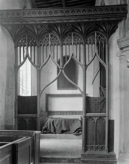 14 14o Xiv Xivo Secolo Collection: Parclose screen, St Mary's Church, Worstead, Norfolk (b/w photo)