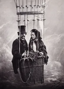 Paul Nadar and his wife in the basket of the balloon (hot air balloon) (b/w photo) Paul Nadar and his wife in the basket of the balloon (hot air balloon) (b/w photo)