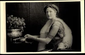 Photo Ak princess Isabella Antonia of Bavaria Wittelsbach (b/w photo) Photo Ak princess Isabella Antonia of Bavaria Wittelsbach (b/w photo)