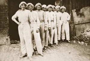 A picturesque group of women workers: maids in a mill in Nottingham A picturesque group of women workers: maids in a mill in Nottingham