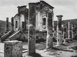 Pompey Gallery: Pompei, Tempio d Iside; Pompeii, Temple of Isis (b / w photo)