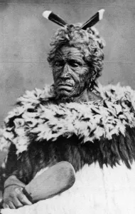 Portrait of a Maori man, before 1880 (b/w photo) Portrait of a Maori man, before 1880 (b/w photo)