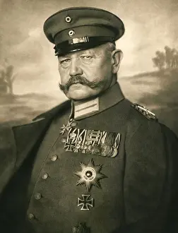 Portrait of Paul von Hindenburg, 1914 (photo) Portrait of Paul von Hindenburg, 1914 (photo)