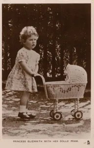 Princess Elizabeth (later Elizabeth II) with her dolls pram (b/w photo) Princess Elizabeth (later Elizabeth II) with her dolls pram (b/w photo)