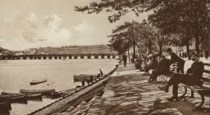 The Promenade, Bideford, Looking South (b/w photo) The Promenade, Bideford, Looking South (b/w photo)