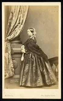 Queen Victoria (b / w photo)