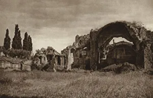 Roma: Tivoli, Villa Adriana, Terme (b/w photo) Roma: Tivoli, Villa Adriana, Terme (b/w photo)
