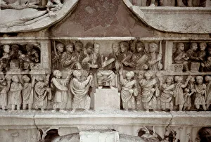 Roman art: low marble relief representing the distribution of subsidies to the people in Roman art: low marble relief representing the distribution of subsidies to the people in