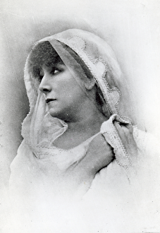 Sarah Bernhardt as Phedre by Jean Racine (b/w photo) Sarah Bernhardt as Phedre by Jean Racine (b/w photo)