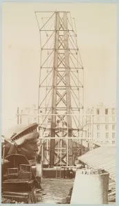 Scaffolding for the assemblage of the Statue of Liberty, the head shown at left, Paris Scaffolding for the assemblage of the Statue of Liberty, the head shown at left, Paris