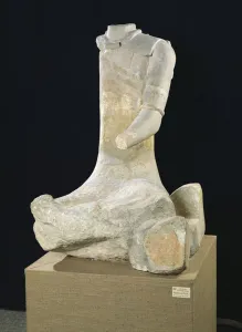 Seated man, from Roquepertuse, Tene II, c.300-120 BC (stone) Seated man, from Roquepertuse, Tene II, c.300-120 BC (stone)