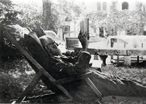 Sigmund Freud, Poetzleinsdorf - Anonymous. Photograph, 1931. Private Collection Sigmund Freud, Poetzleinsdorf - Anonymous. Photograph, 1931. Private Collection
