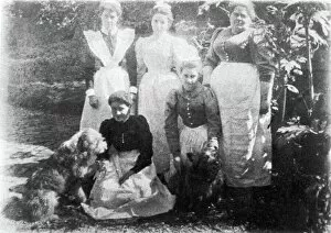 Sophia Farrell and maids, 1899 (b/w photo)