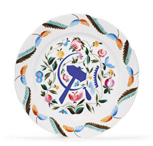 A Soviet propaganda porcelain plate from the period of Nicholas II A Soviet propaganda porcelain plate from the period of Nicholas II