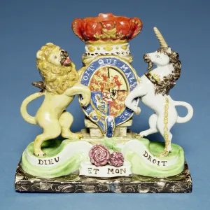 Spill vase, in the form of the Royal Arms on a black marble plinth, Walton Spill vase, in the form of the Royal Arms on a black marble plinth, Walton