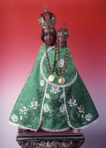 Statuette of the Virgin Mary of Svata Hora (wood, metal & fabric) Statuette of the Virgin Mary of Svata Hora (wood, metal & fabric)