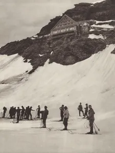 Switzerland: The Jungfraujoch, 11323 ft, the Berghaus Hotel, a summer ski-race (b/w photo) Switzerland: The Jungfraujoch, 11323 ft, the Berghaus Hotel, a summer ski-race (b/w photo)