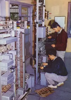 Taiwan: Study of Electronics at technical school, 1962 (photo) Taiwan: Study of Electronics at technical school, 1962 (photo)