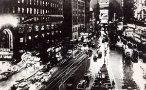 Times Square at Night, New York , c.1930 (litho) (after a photo) Times Square at Night, New York , c.1930 (litho) (after a photo)