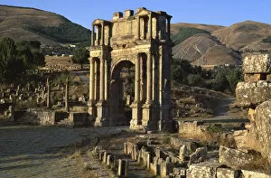 DjÚmila Collection: Triumphal arch built in honour of Emperor Caracalla, High Imperial Period (27 BC-395 AD)