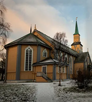 Tromso Lutheran Cathedral, Tromso domkirke, Tromso (Tromso), Norway (photo) Tromso Lutheran Cathedral, Tromso domkirke, Tromso (Tromso), Norway (photo)