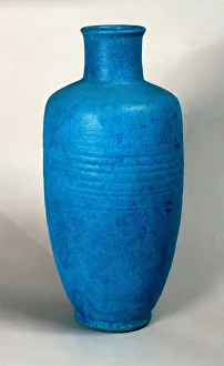 Vase in the form of a straight necked bottle (sandstone) Vase in the form of a straight necked bottle (sandstone)