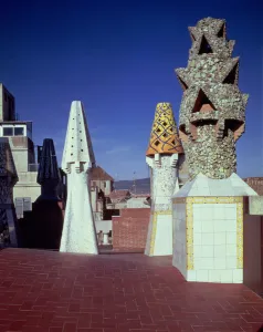 View of the chimneys on the eastern sector of the roof of the palace, 1885-89 (photo) View of the chimneys on the eastern sector of the roof of the palace, 1885-89 (photo)