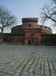View of the Dohna Tower, housing the Amber Museum (photo) View of the Dohna Tower, housing the Amber Museum (photo)