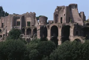 View of the Palatine from the Circus Maximus (coulour photo) View of the Palatine from the Circus Maximus (coulour photo)