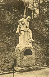 William Shakespeare Monument, Weimar (b / w photo)