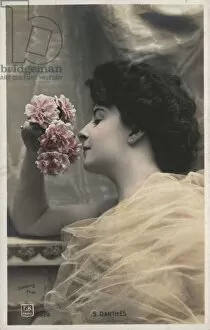 Woman with roses (colour photo)