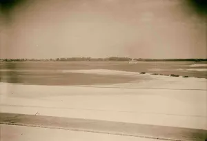 Egypt Ismailia Lake canal terrace monument 1934 Egypt Ismailia Lake canal terrace monument 1934