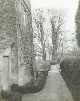 Kelsmcott Manor. Garden Frederick H Evans British Kelsmcott Manor. Garden Frederick H Evans British