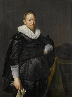 Portrait of a Man, Probably from the Pauw Family, Paulus Moreelse, 1625 Portrait of a Man, Probably from the Pauw Family, Paulus Moreelse, 1625
