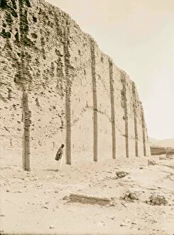 Images Dated 7th September 2018: Ur Chaldees Western wall ziggurat 1932 Iraq Extinct city