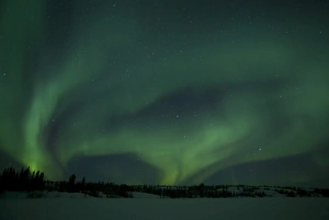 Active Aurora over Vee Lake, Yellowknife, Northwest Territories, Canada Active Aurora over Vee Lake, Yellowknife, Northwest Territories, Canada
