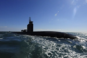 Attack submarine USS Scranton pulls into Augusta Bay Attack submarine USS Scranton pulls into Augusta Bay