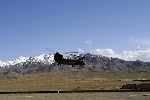 A CH-47 Chinook takes off from Forward Operating Base Gardez A CH-47 Chinook takes off from Forward Operating Base Gardez