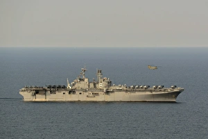 A CH-47F Chinook conducts flight operations with USS Bonhomme Richard A CH-47F Chinook conducts flight operations with USS Bonhomme Richard