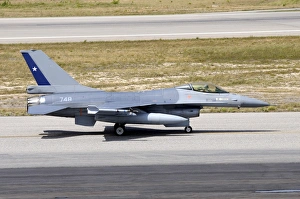 Chilean Air Force F-16A taxiing at Natal Air Force Base, Brazil Chilean Air Force F-16A taxiing at Natal Air Force Base, Brazil