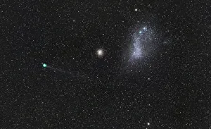 Comet Lemmon next to the Small Magellanic Cloud Comet Lemmon next to the Small Magellanic Cloud