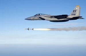 Images Dated 25th June 2001: An F-15 Eagle fires an AIM-7 Sparrow medium range air-to-air missile
