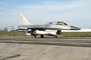F-16B MLU Falcon from the Royal Danish Air Force taxiing at Grosseto Air Base F-16B MLU Falcon from the Royal Danish Air Force taxiing at Grosseto Air Base