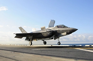 An F-35B Lightning II lifts off the flight deck of USS Wasp An F-35B Lightning II lifts off the flight deck of USS Wasp