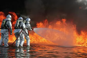 Firefighting Marines battle a huge blaze